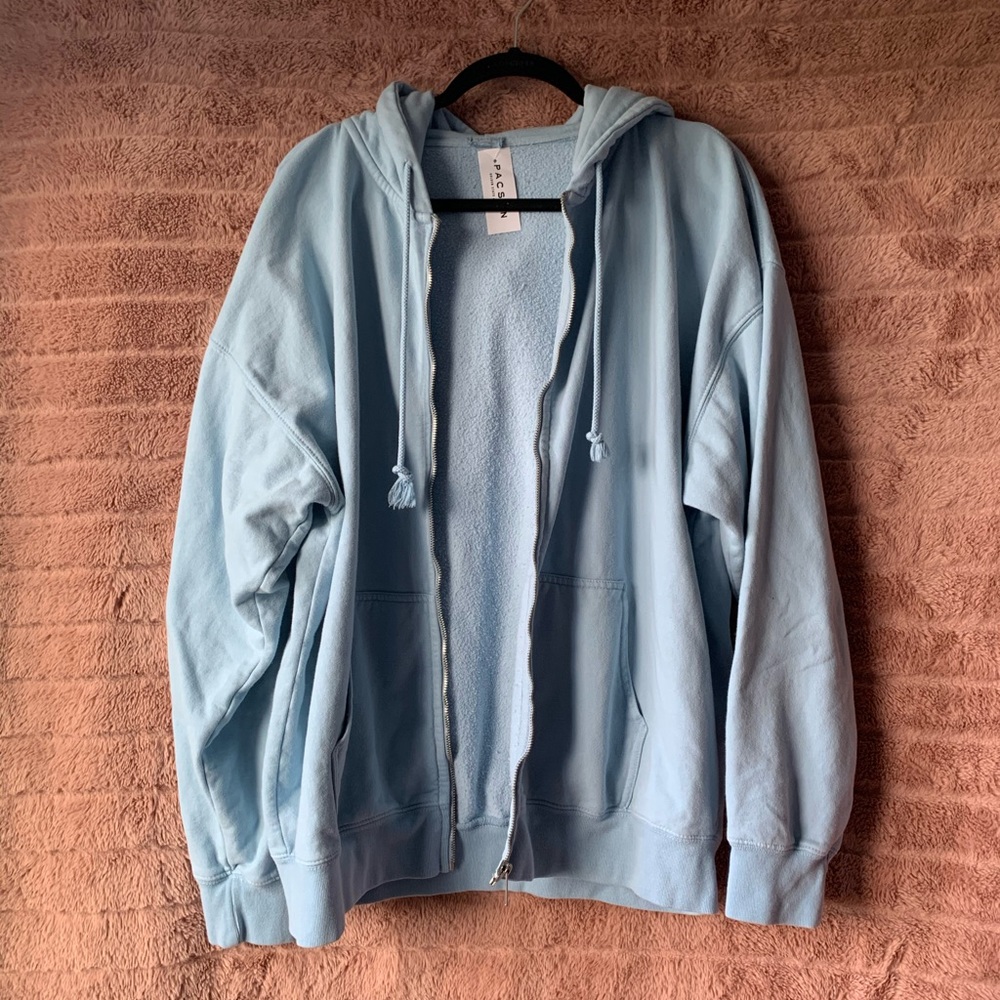 BRANDY MELVILLE NWOT baby blue christy